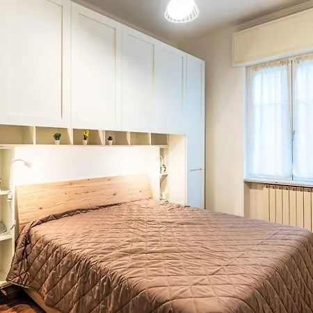 House Broom By Interhome