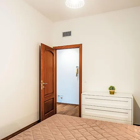 House Broom By Interhome *